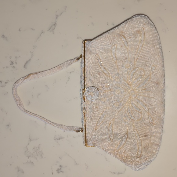 Magid Cream Beaded Wristlet/Handbag Vintage - Picture 8 of 14